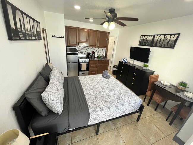 338 Van Buren St, Unit SI FL1-ID1520226P