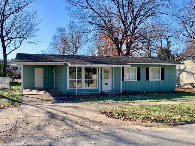 property at 603 Poplar Ave