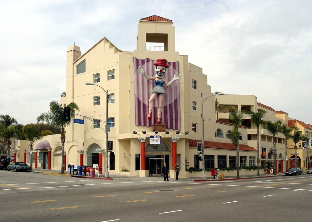 Venice Renaissance in Venice, CA - Building Photo