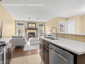 273 McConachie Dr NW in Edmonton, AB - Building Photo - Building Photo
