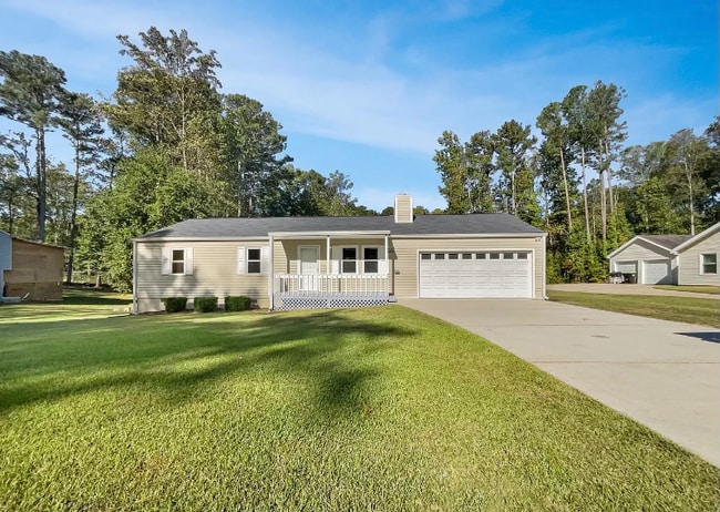 property at 61 Jeanette St