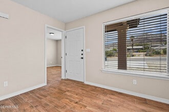 8804 Eclipse St in El Paso, TX - Building Photo - Building Photo