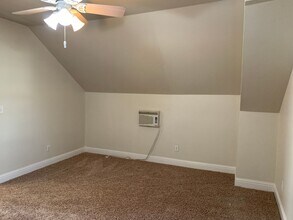 1111 Hazel St in Chico, CA - Foto de edificio - Building Photo