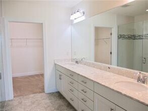 15181 Butler Lake Dr-Unit -6-101 in Naples, FL - Building Photo - Building Photo