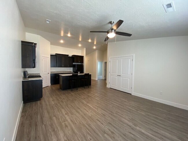 554 W 2350 N in Cedar City, UT - Building Photo - Building Photo