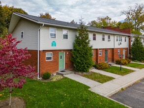 Orchard Hills in Highland, NY - Building Photo - Building Photo