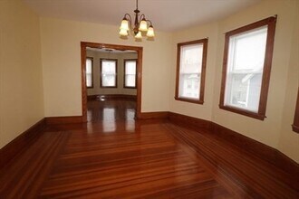 14 Huntoon St in Boston, MA - Building Photo - Building Photo