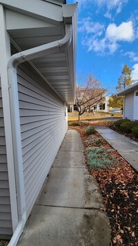 5102 Village View Way in Missoula, MT - Foto de edificio - Building Photo