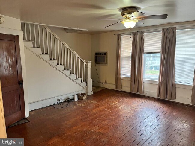 196 Church St in Hustontown, PA - Building Photo - Building Photo