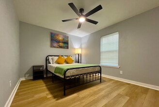 320 Applewood Ln in Hewitt, TX - Building Photo - Building Photo