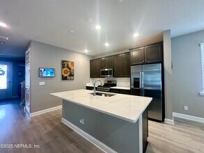 85 Darby Ct in Jacksonville, FL - Building Photo - Building Photo