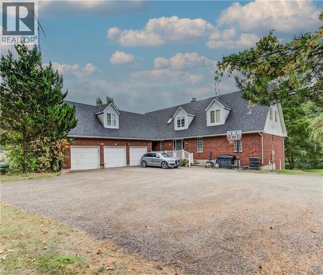 685 Briardean Rd in Cambridge, ON - Building Photo - Building Photo