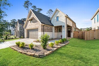 325 Mallorn Ln in Montgomery, TX - Building Photo - Building Photo