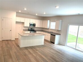 290 Rivulet Dr in Dallas, GA - Building Photo - Building Photo