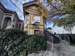 731 Willow St in Oakland, CA - Foto de edificio - Building Photo