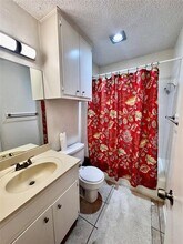 5103 Summerset Trail in Austin, TX - Building Photo - Building Photo