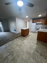17260 SW Heritage Ct-Unit -67 in Beaverton, OR - Building Photo - Building Photo
