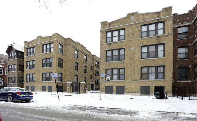 6806 S Ridgeland Ave in Chicago, IL - Building Photo - Building Photo