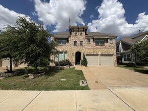 7952 Ashwood Ln in Irving, TX - Building Photo - Building Photo