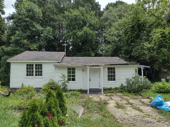 property at 1357 Bobo Rd