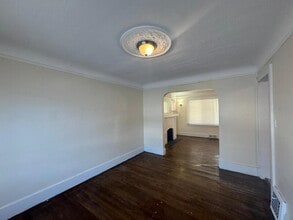 15381 Stansbury Ave in Detroit, MI - Building Photo - Building Photo