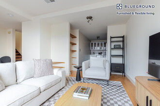 222 Montgomery St in Jersey City, NJ - Building Photo - Building Photo