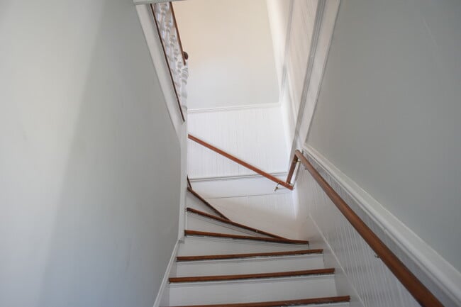 215 N 5th Ave, Unit B in Wilmington, NC - Building Photo - Building Photo