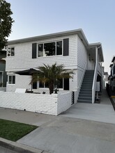 1544 Miramar Dr in Newport Beach, CA - Building Photo - Building Photo