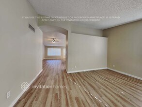 3226 W Ross Ave in Phoenix, AZ - Foto de edificio - Building Photo