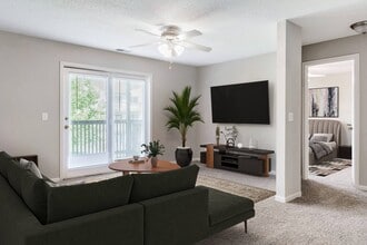 Orchard Park in Springfield, IL - Foto de edificio - Building Photo