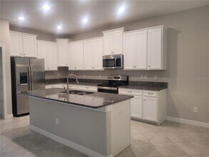 4715 Coachford Dr in Wesley Chapel, FL - Building Photo - Building Photo