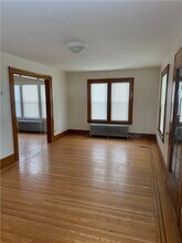 229 Inglewood Dr in Rochester, NY - Foto de edificio - Building Photo