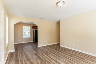 5339 Newcombe Rd in Jacksonville, FL - Building Photo - Building Photo