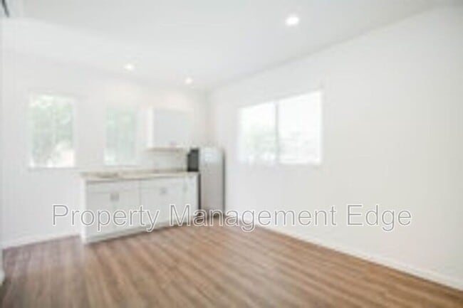 40189 Julianne Dr in Murrieta, CA - Building Photo - Building Photo
