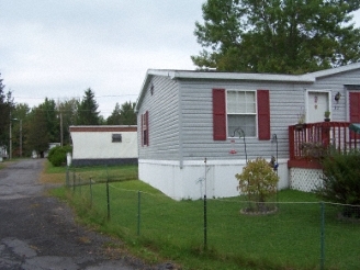 269-281 US Route 11 in Central Square, NY - Building Photo