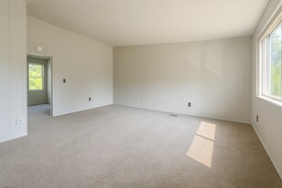 151 Bradley St in Morgantown, WV - Building Photo