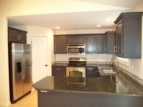 2360 N Grey Hawk Ave in Kuna, ID - Building Photo - Building Photo