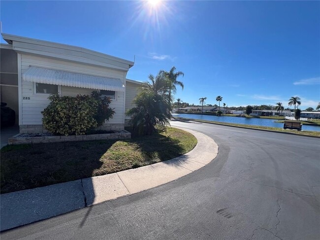 1500 County Rd 1 in Dunedin, FL - Building Photo - Building Photo