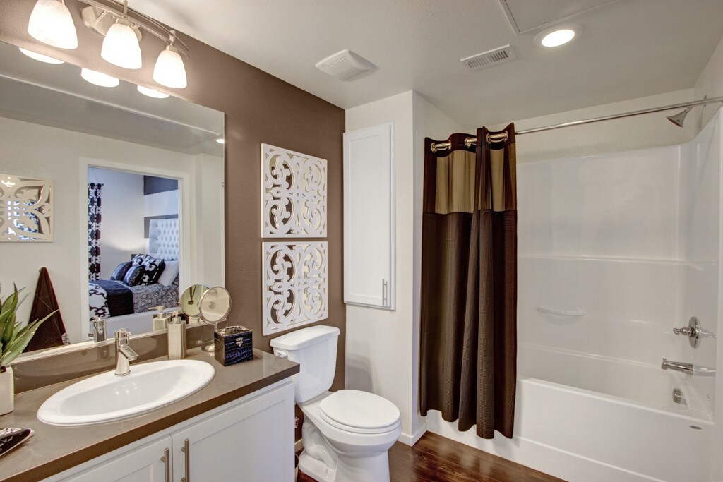 Artisan at Main Street Metro Corona, CA Apartments