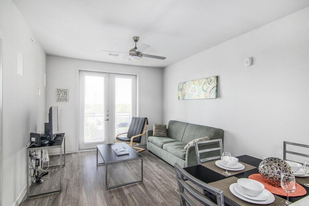 3030 Elizabeth St in Dallas, TX - Building Photo