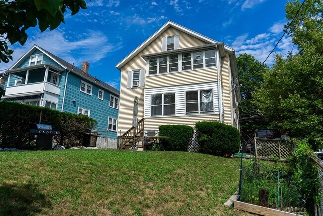 property at 18 Ranelegh Rd