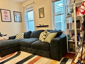 12 Marcella St, Unit 2 in Cambridge, MA - Building Photo - Building Photo