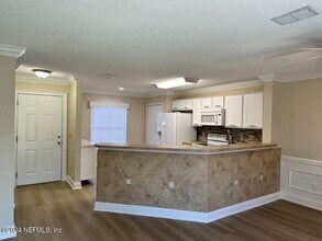 205 Long Bridge Rd in Jacksonville, FL - Building Photo - Building Photo