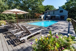 1 Short Ln in East Hampton, NY - Building Photo