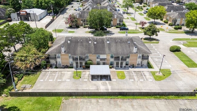 property at 8545 Summa Ave