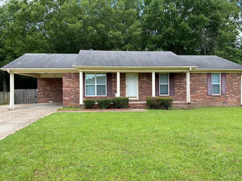 61 Randi Dr in Jackson, TN - Building Photo
