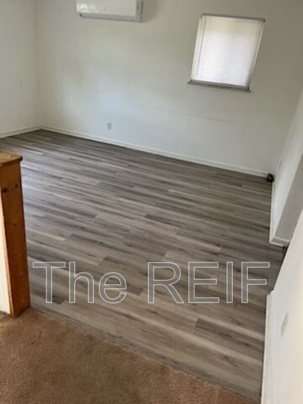 2010 Adelpha Ave in Holt, MI - Building Photo - Building Photo
