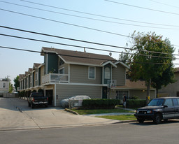 Rondeau Place South Apartments