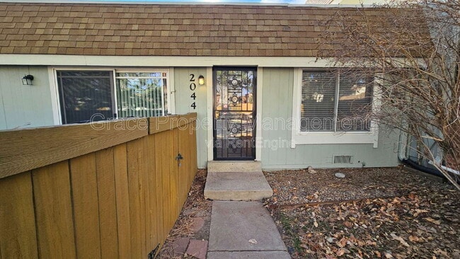 2044 W 101st Ave in Thornton, CO - Building Photo - Building Photo