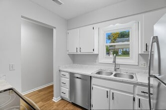 810 Villa Park Ct in Fort Wayne, IN - Building Photo - Building Photo